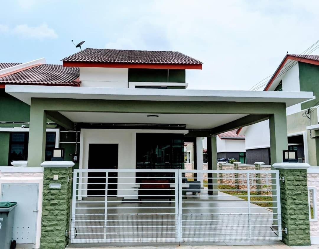 Syifa Homestay Melaka Eksteriør billede